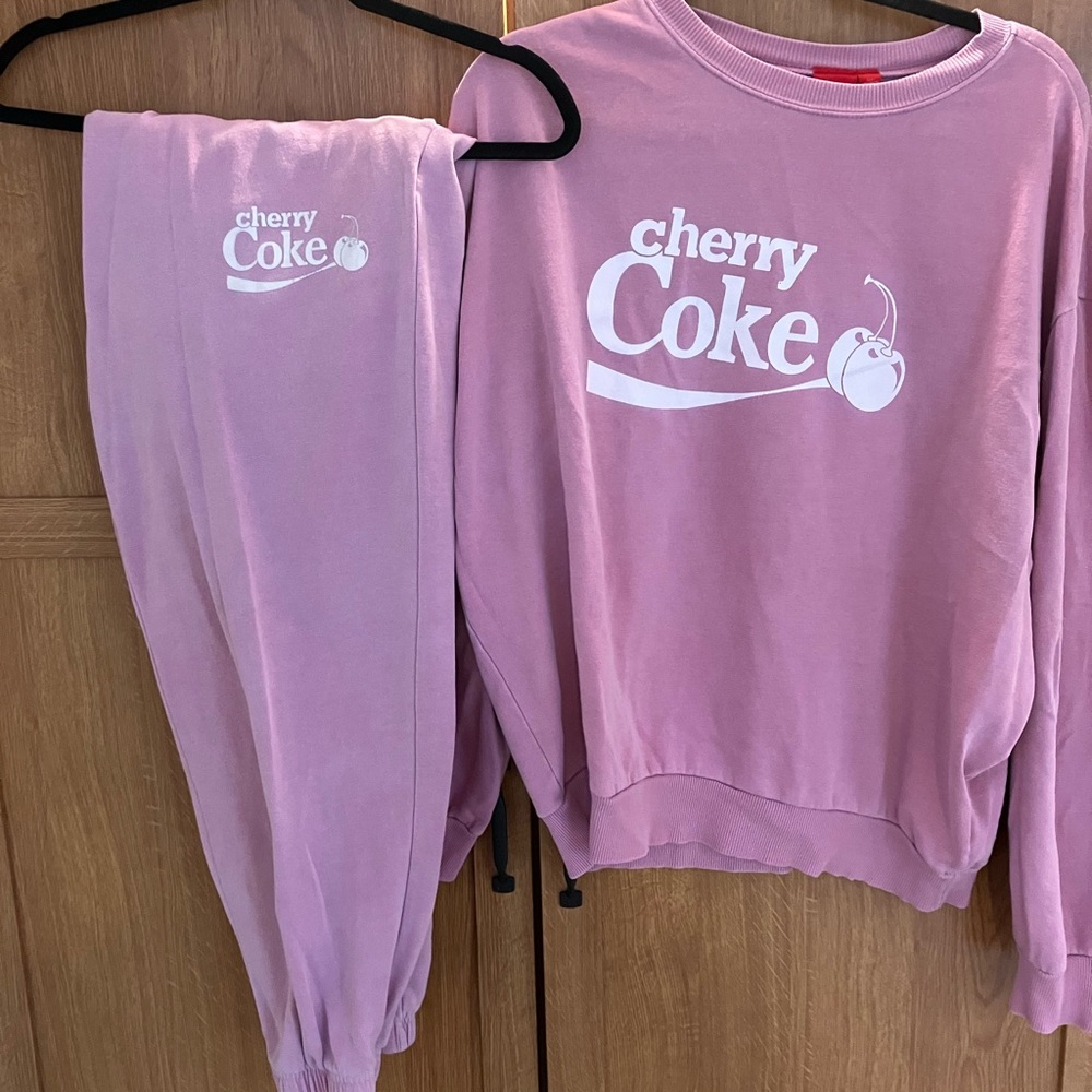 Women's Pink Sweatsuit